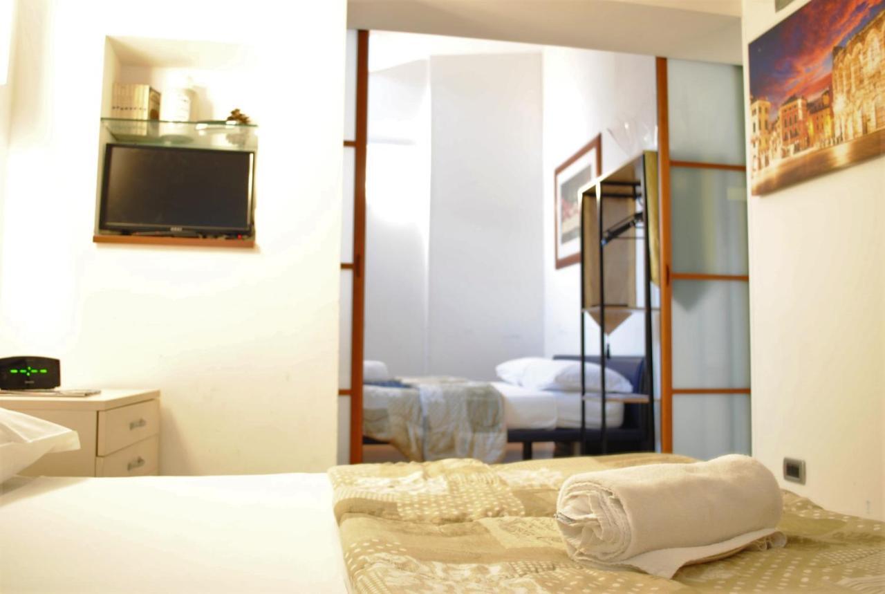 Dreaming Arena Rooms เวโรนา ภายนอก รูปภาพ